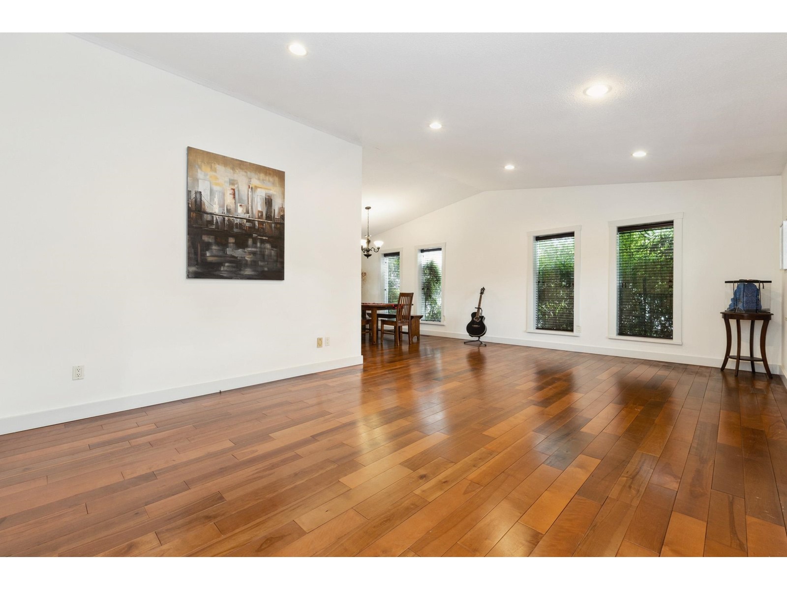Property at 10530 168 STREET image 3