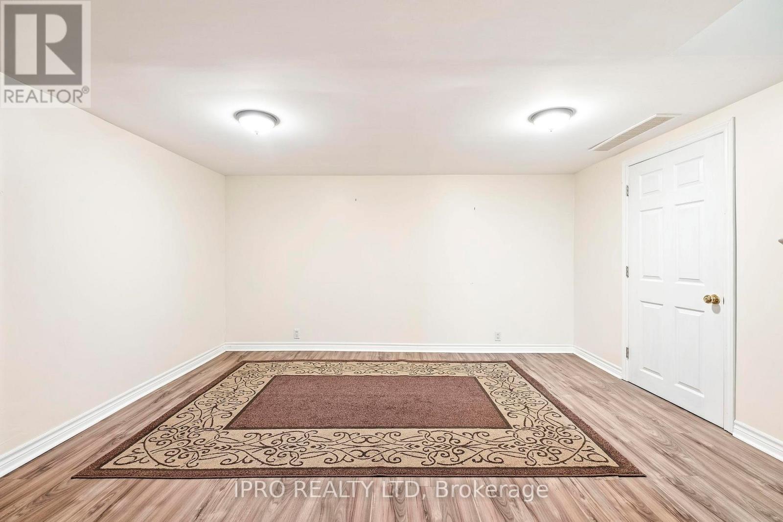 11 Maple Lane, Caledon (Palgrave), Ontario  L7E 0L3 - Photo 20 - W12078497