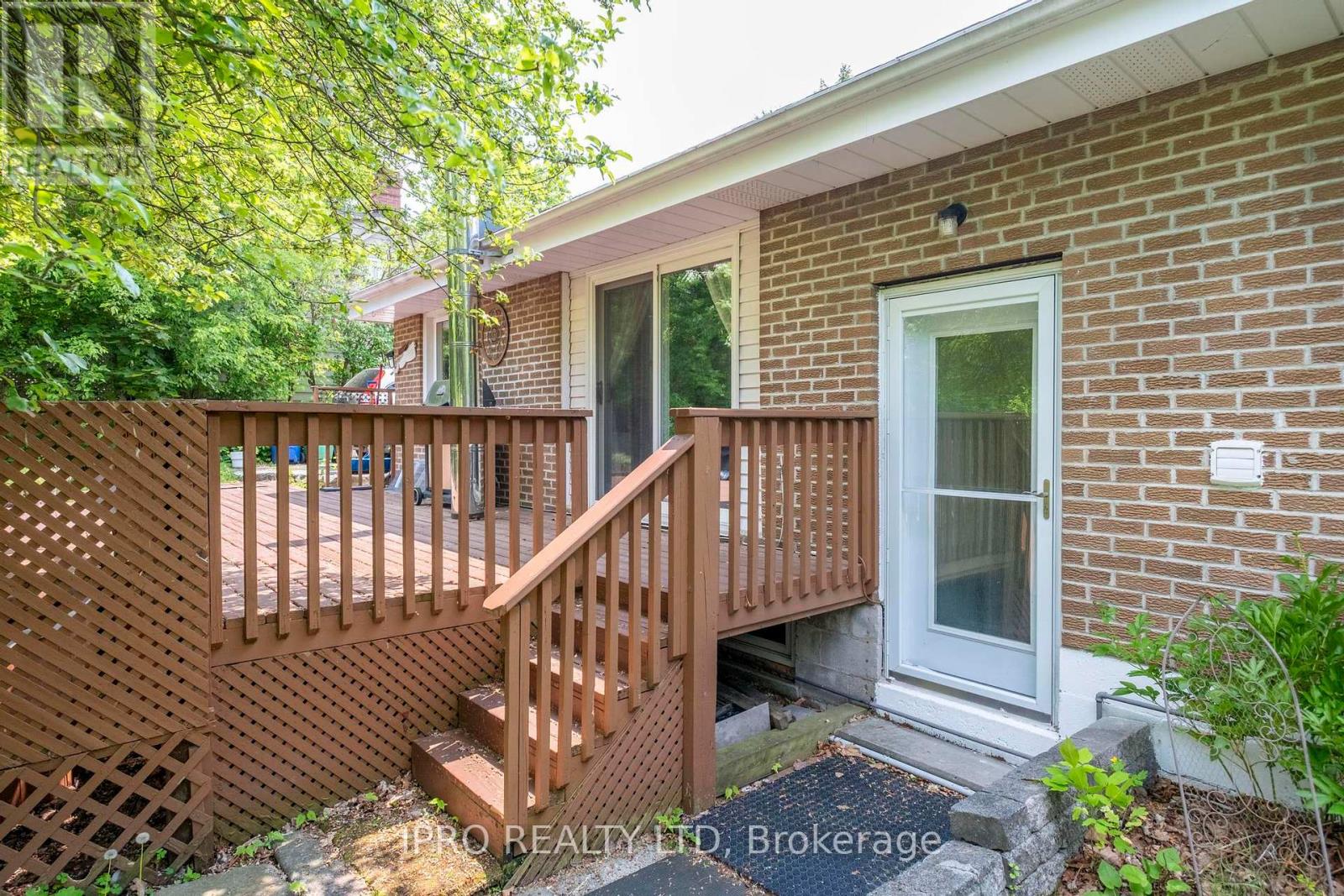 11 Maple Lane, Caledon (Palgrave), Ontario  L7E 0L3 - Photo 24 - W12078497