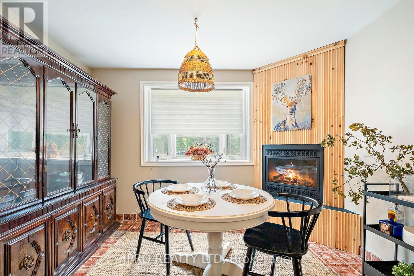 11 Maple Lane, Caledon (Palgrave), Ontario  L7E 0L3 - Photo 4 - W12078497