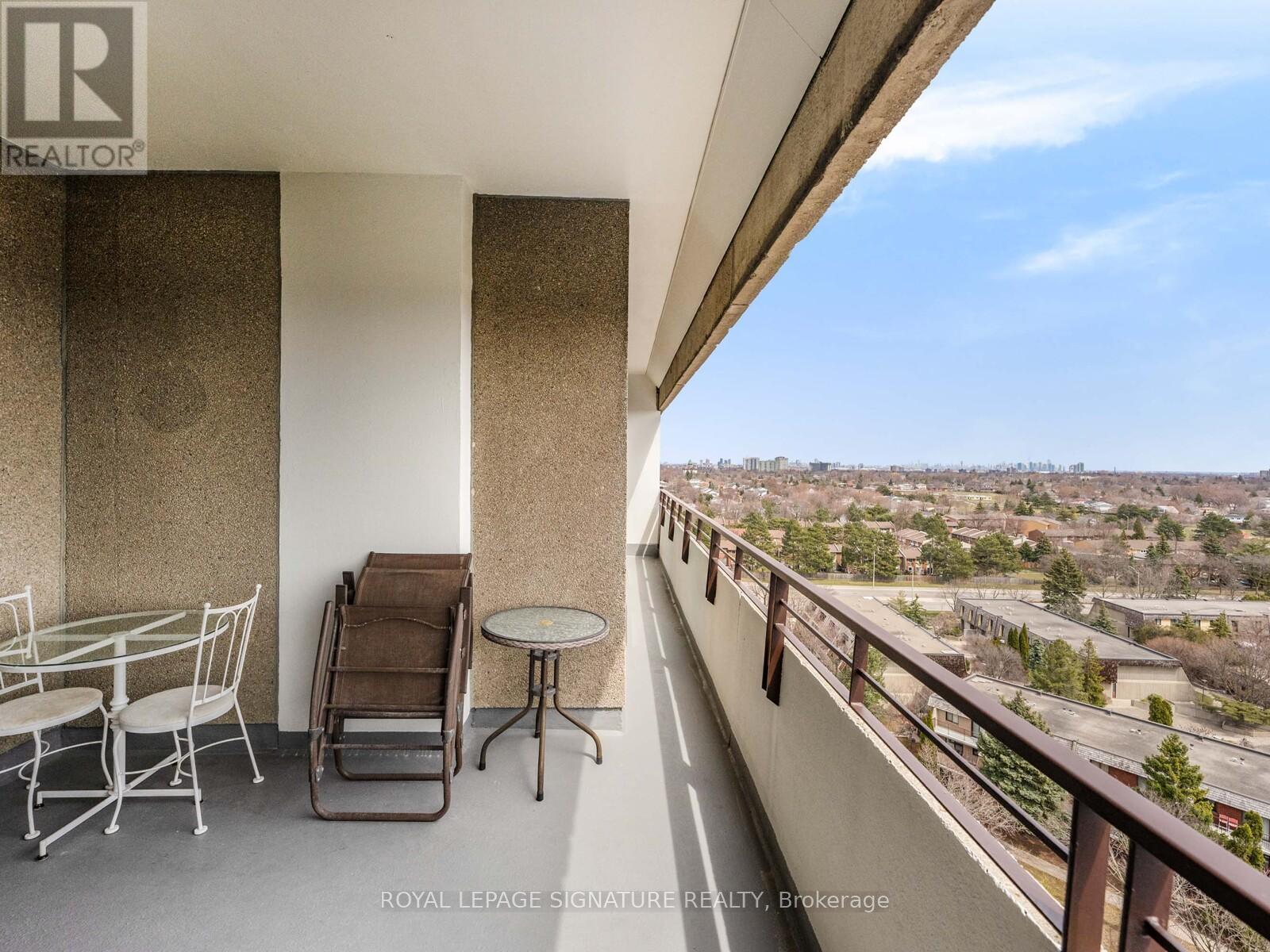 1403 - 1300 Mississauga Valley Boulevard, Mississauga, Ontario  L5A 3S8 - Photo 26 - W12078542