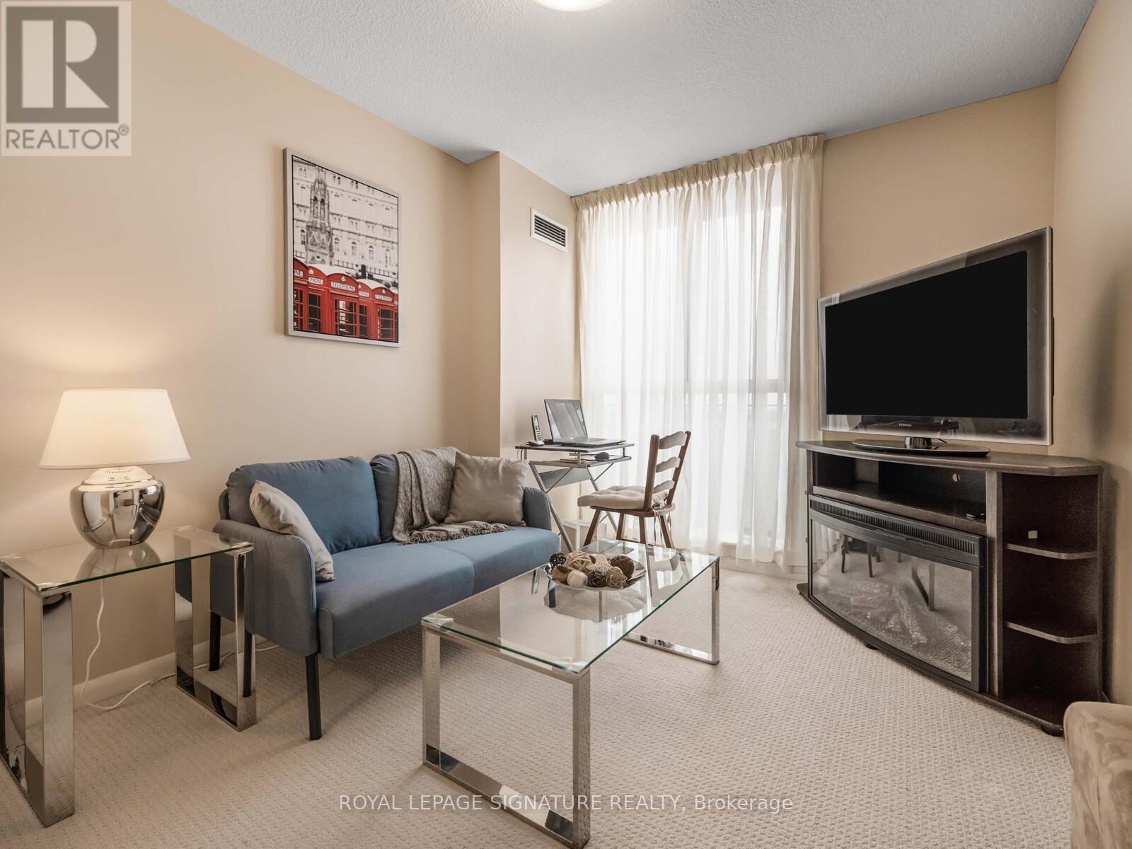 1403 - 1300 Mississauga Valley Boulevard, Mississauga, Ontario  L5A 3S8 - Photo 6 - W12078542