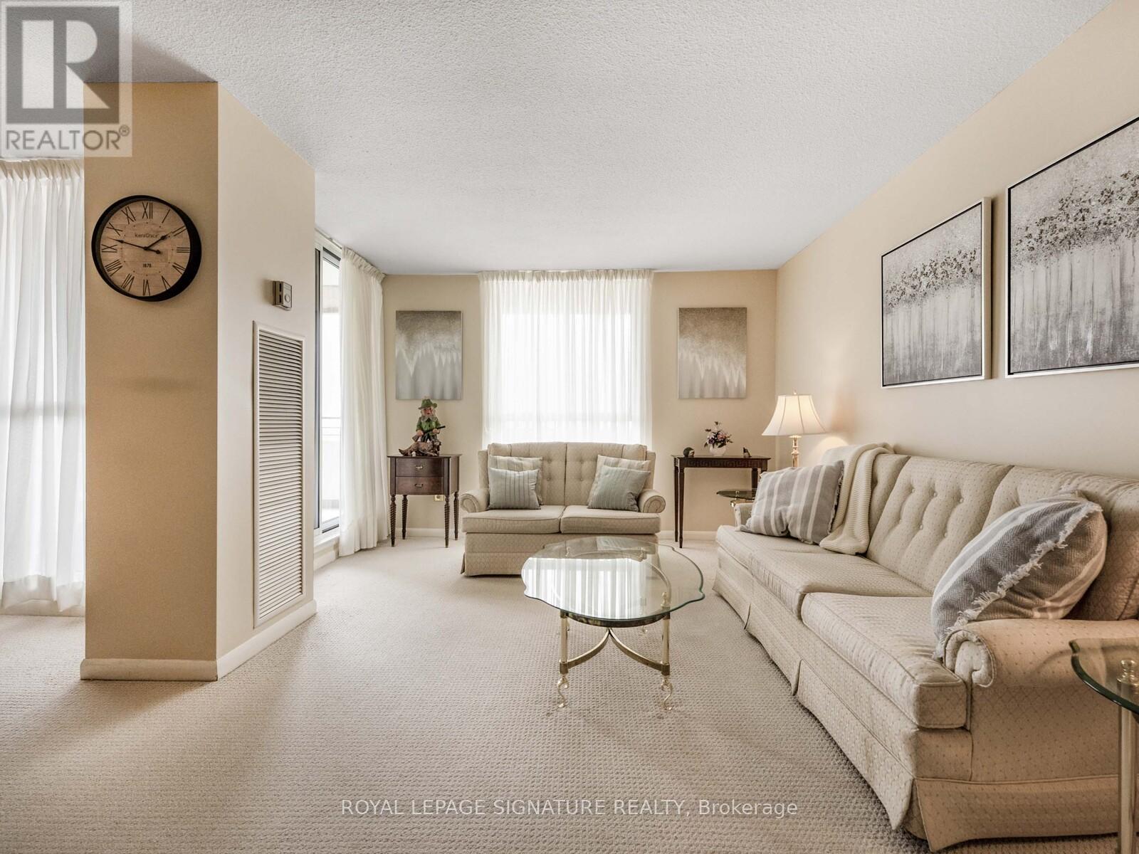 1403 - 1300 Mississauga Valley Boulevard, Mississauga, Ontario  L5A 3S8 - Photo 8 - W12078542