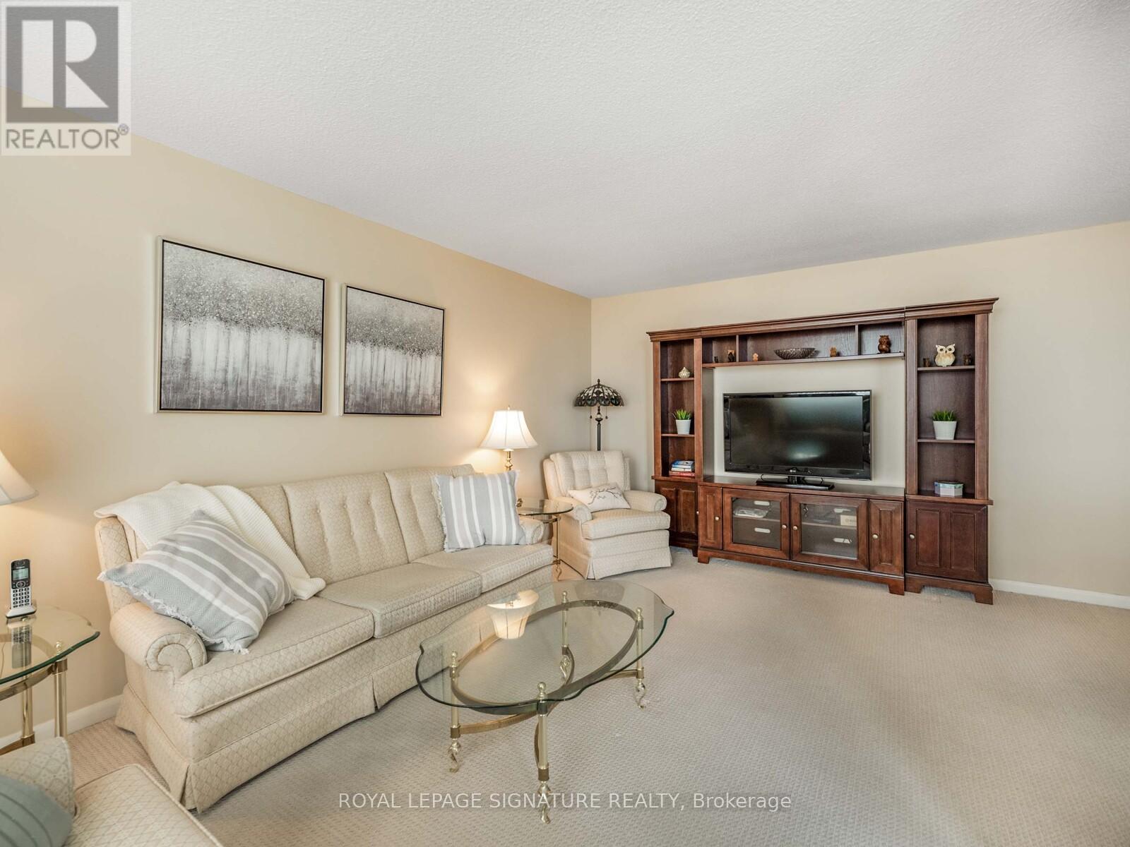1403 - 1300 Mississauga Valley Boulevard, Mississauga, Ontario  L5A 3S8 - Photo 9 - W12078542