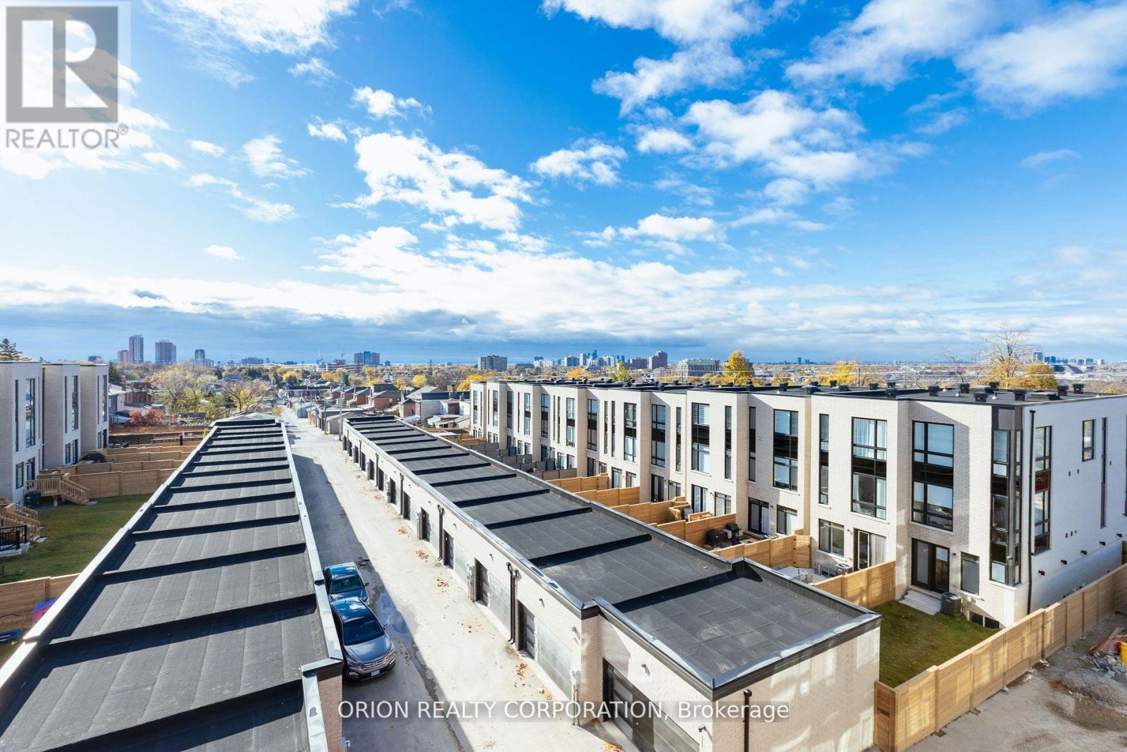 36b - 21 Innes Avenue, Toronto, Ontario  M6E 4P3 - Photo 26 - W12078550