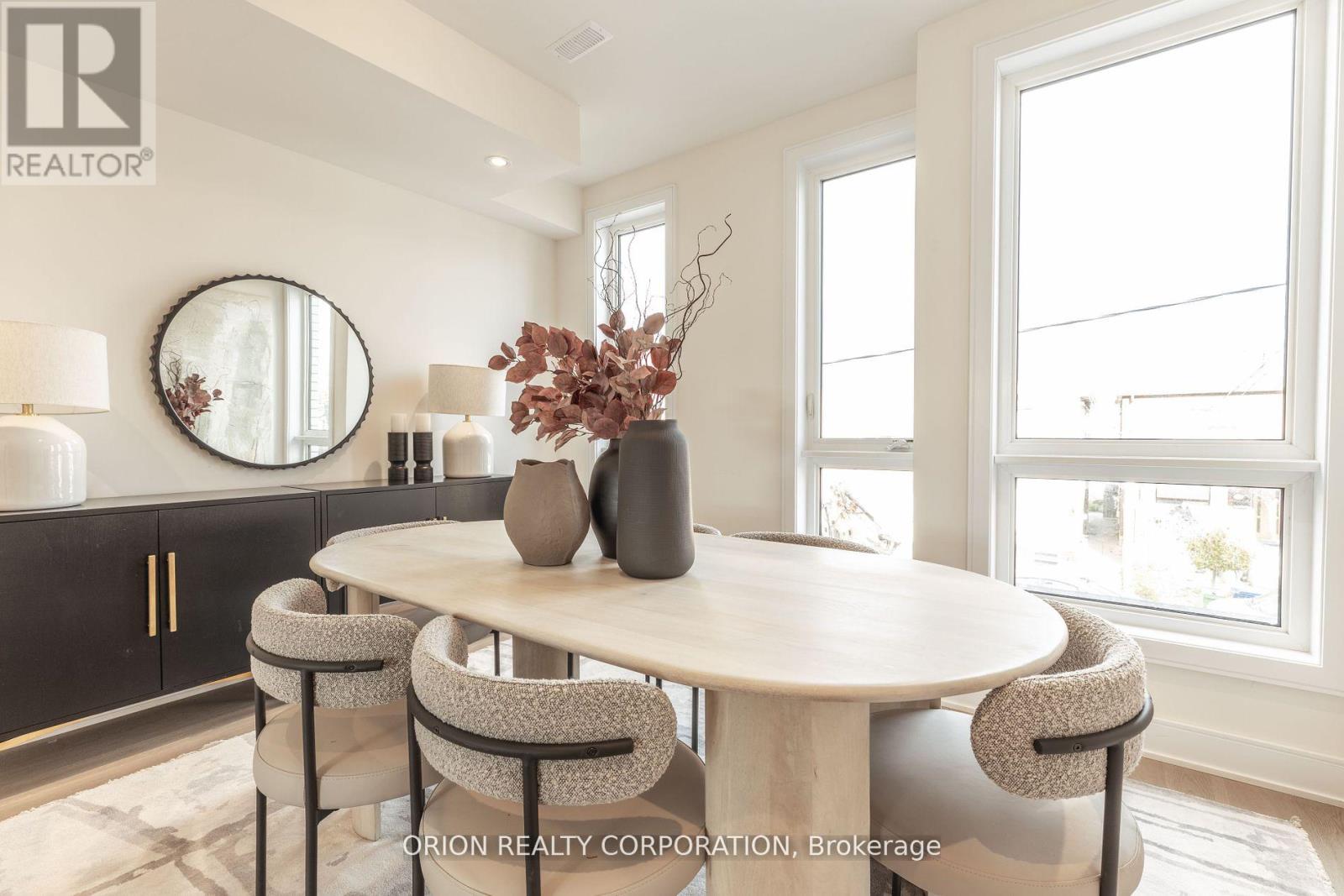36b - 21 Innes Avenue, Toronto, Ontario  M6E 4P3 - Photo 9 - W12078550