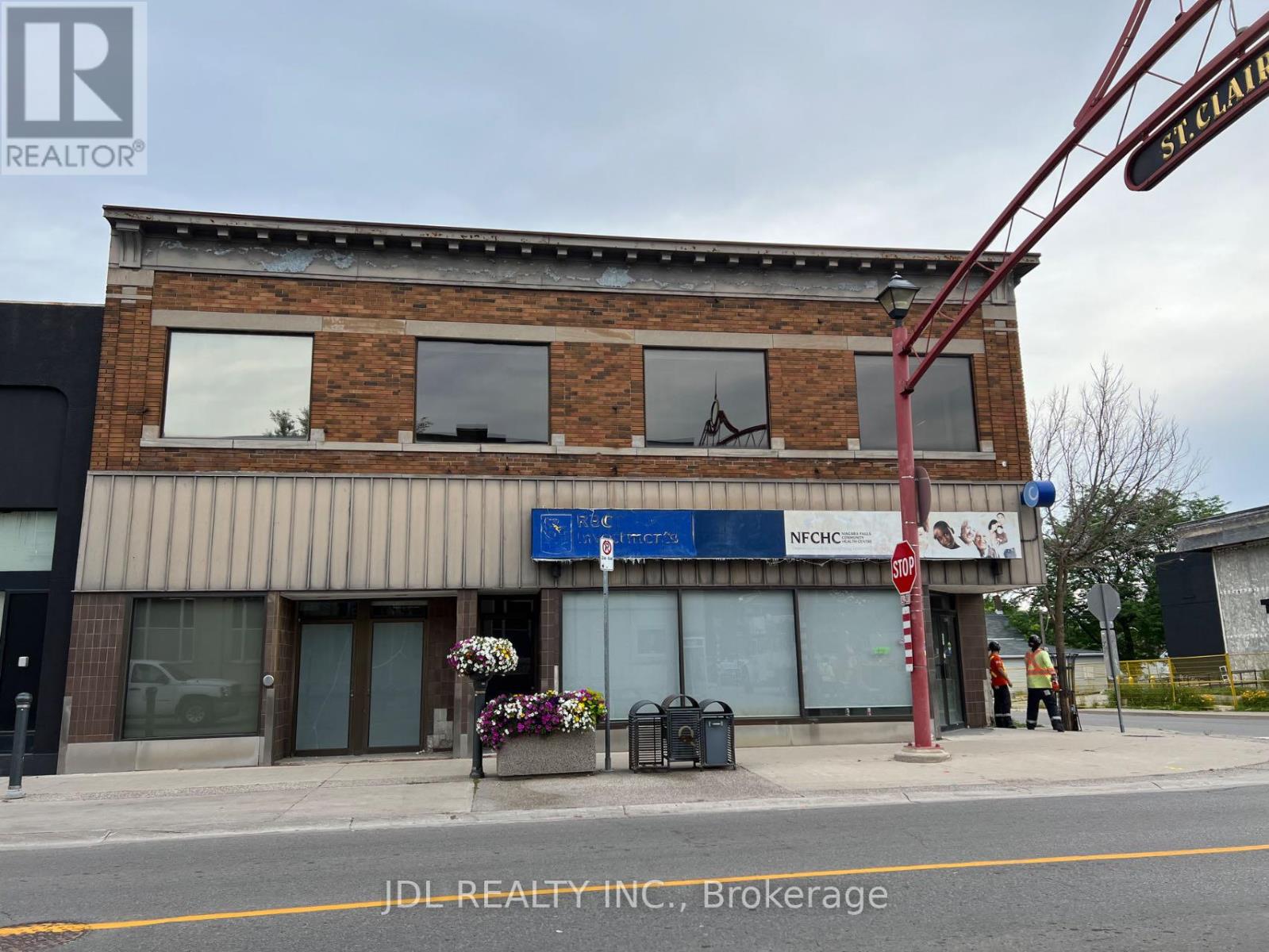 4481 QUEEN STREET, Niagara Falls, Ontario
