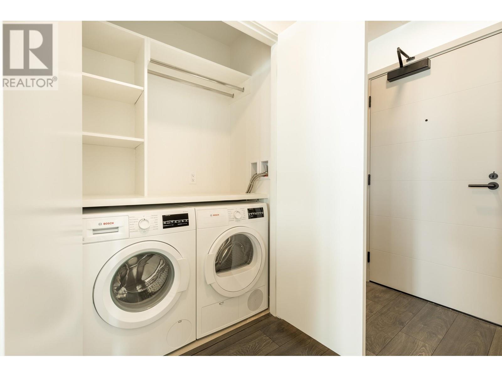 Listing Picture 20 of 36 : 1203 6788 MINORU BOULEVARD, Richmond / 烈治文 - 魯藝地產 Yvonne Lu Group - MLS Medallion Club Member