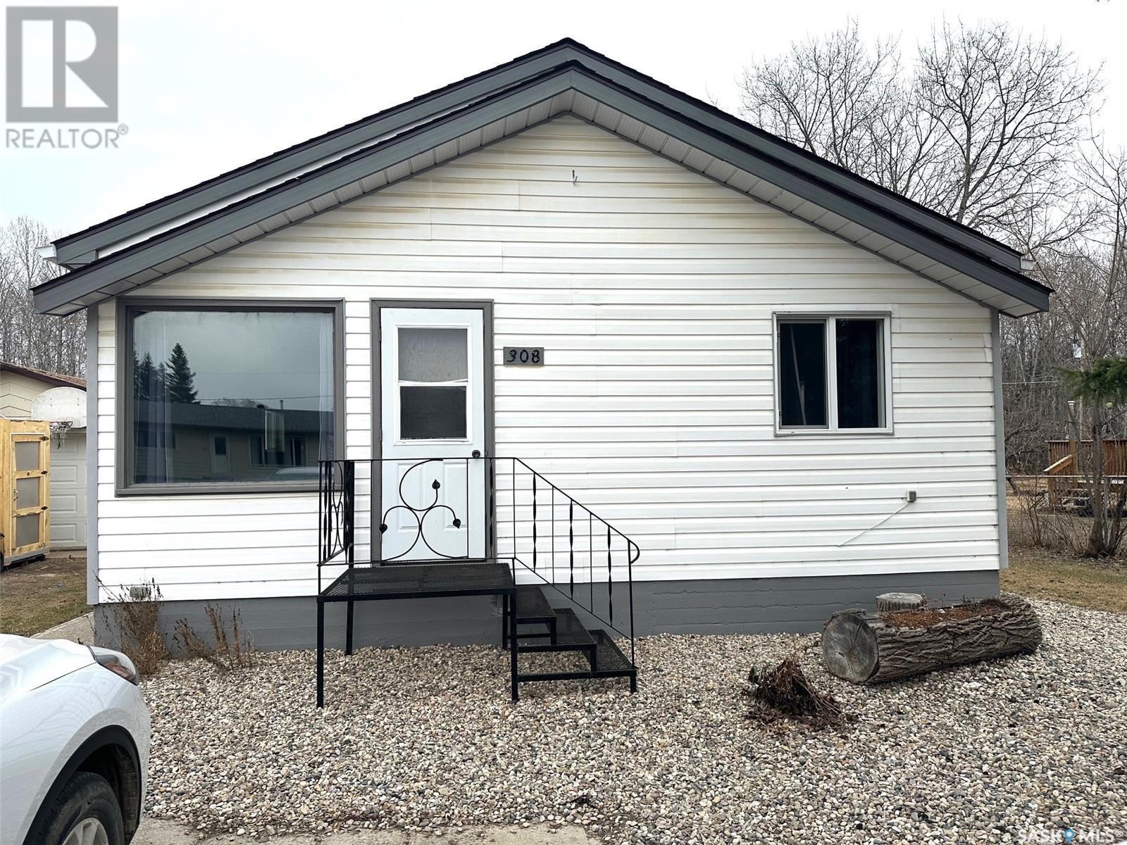 308 Albert STREET, Hudson Bay, Saskatchewan