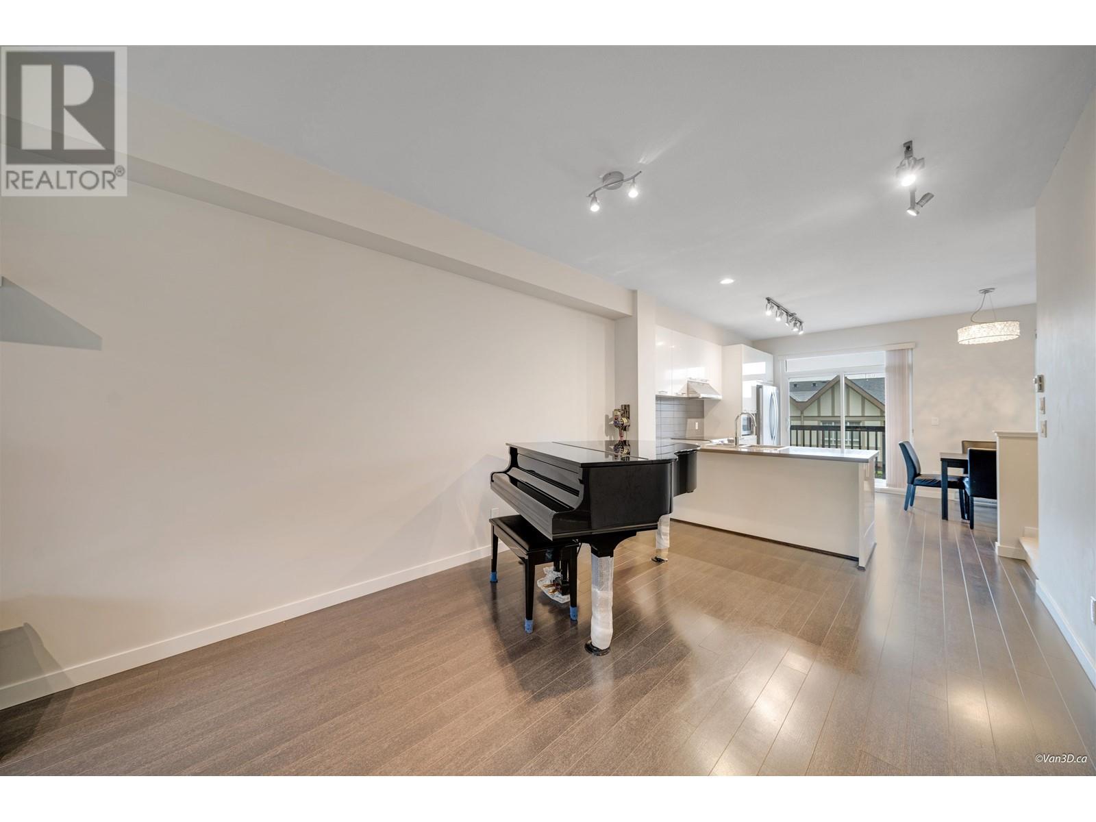 8 1338 Hames Crescent, Coquitlam, British Columbia  V3E 0J2 - Photo 10 - R2989397