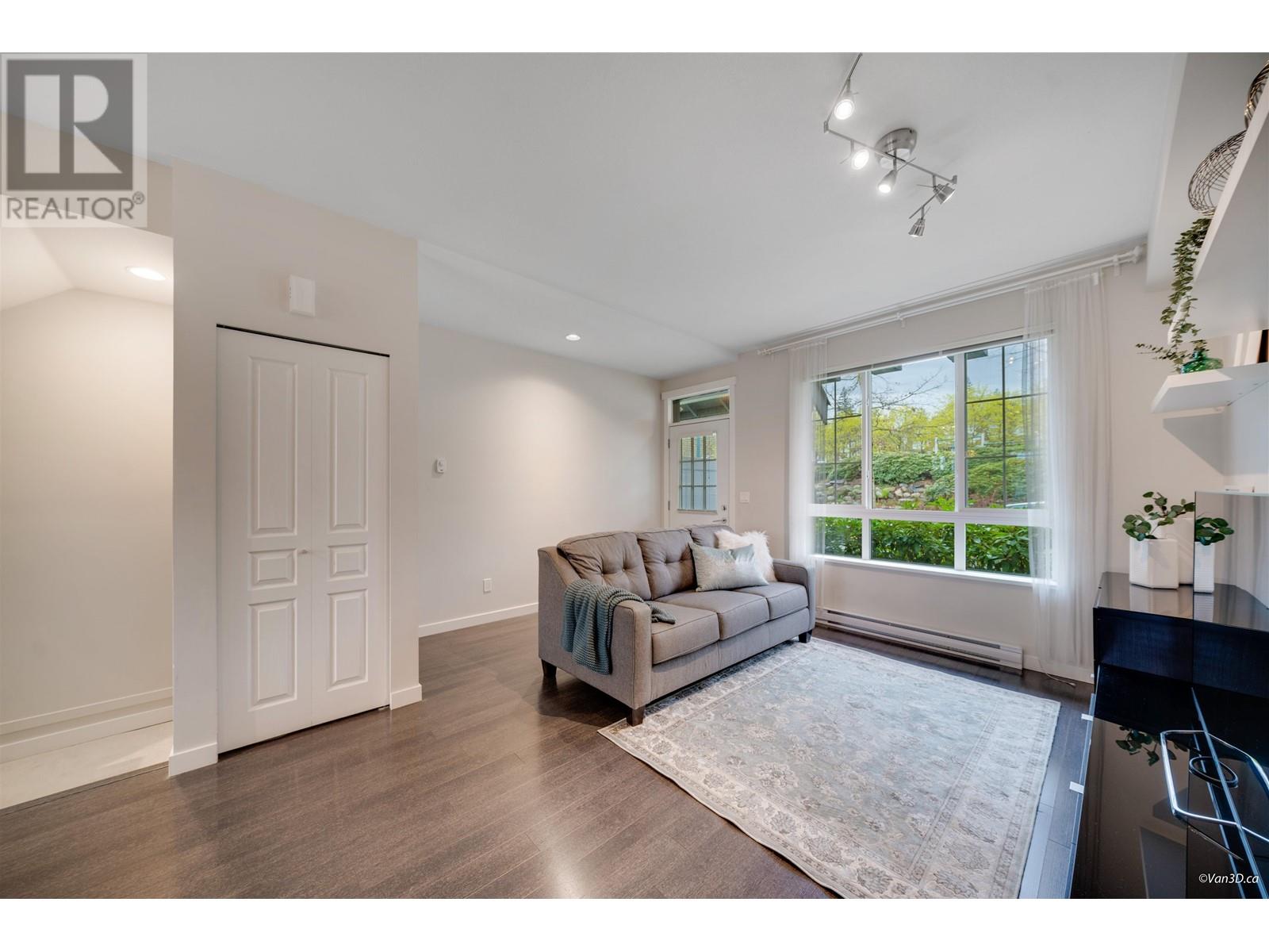 8 1338 Hames Crescent, Coquitlam, British Columbia  V3E 0J2 - Photo 4 - R2989397