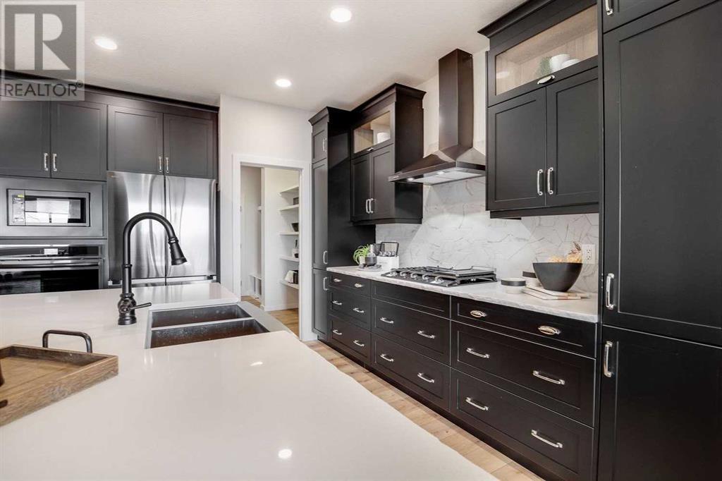 Property at 55 Versant Way SW image 3