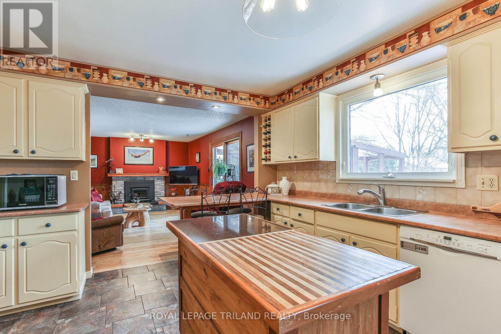 714 Cranbrook Road, London South, Ontario  N6K 1W9 - Photo 13 - X12078632