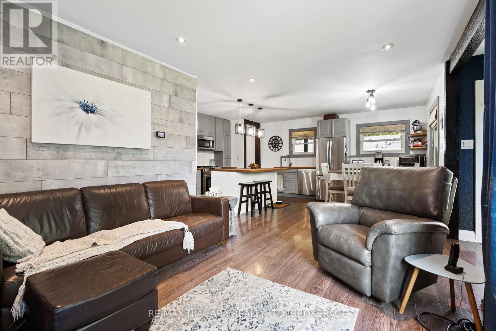 908 Netherby Road, Welland, Ontario  L3B 5N7 - Photo 8 - X12078581