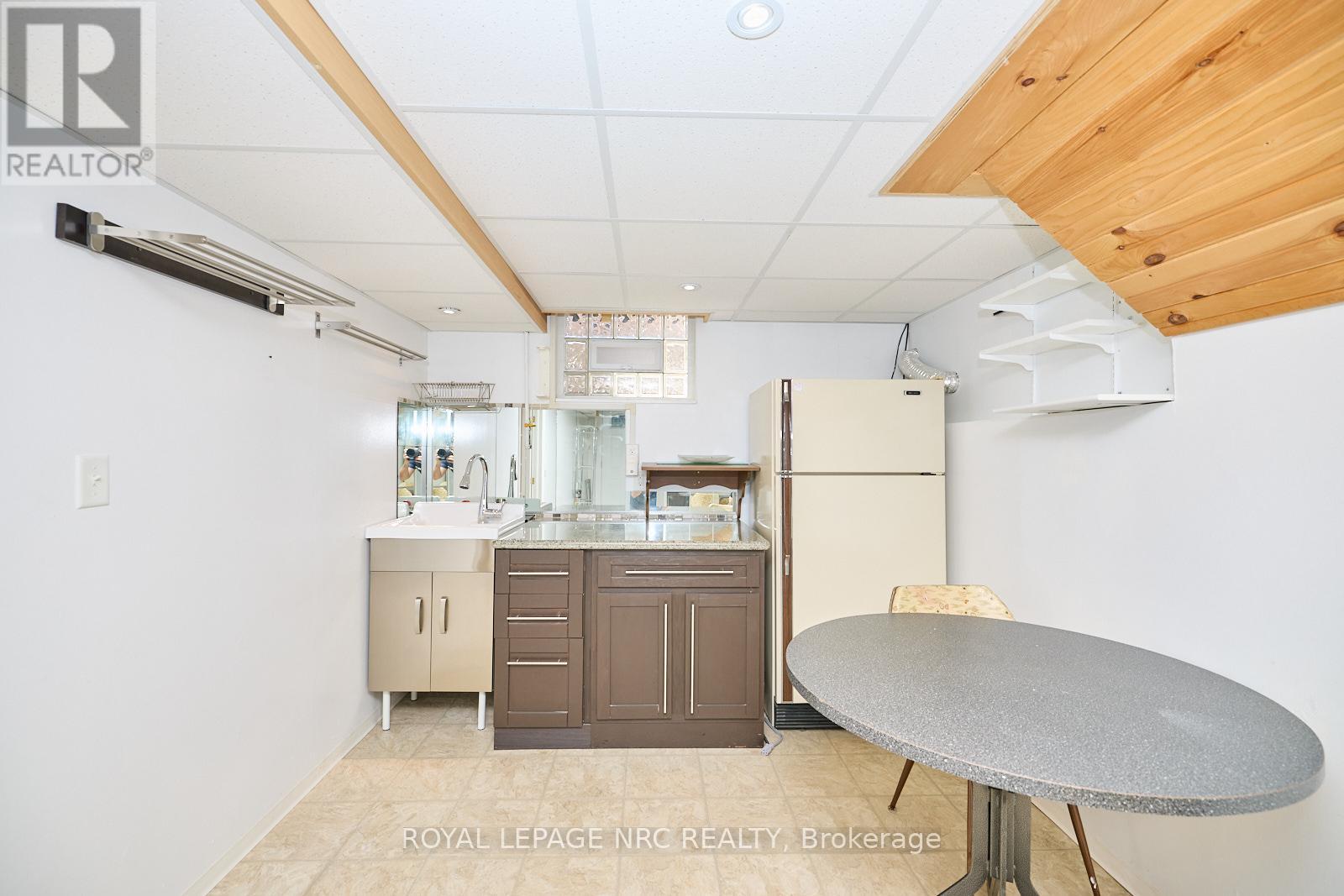 3327 Wiltshire Boulevard, Niagara Falls, Ontario  L2J 3M1 - Photo 31 - X12078623