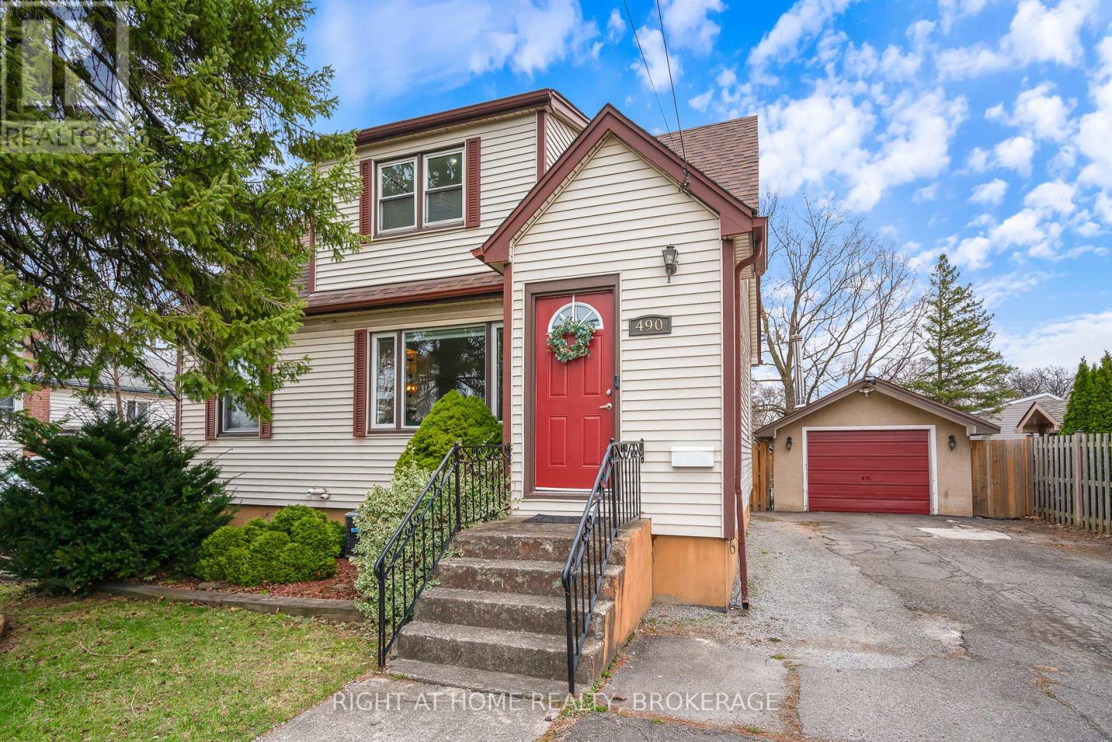Property at 490 GENEVA STREET image 2