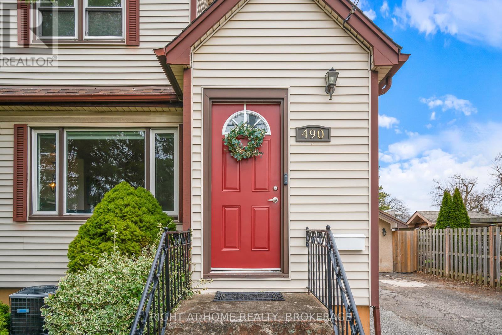 Property at 490 GENEVA STREET image 3