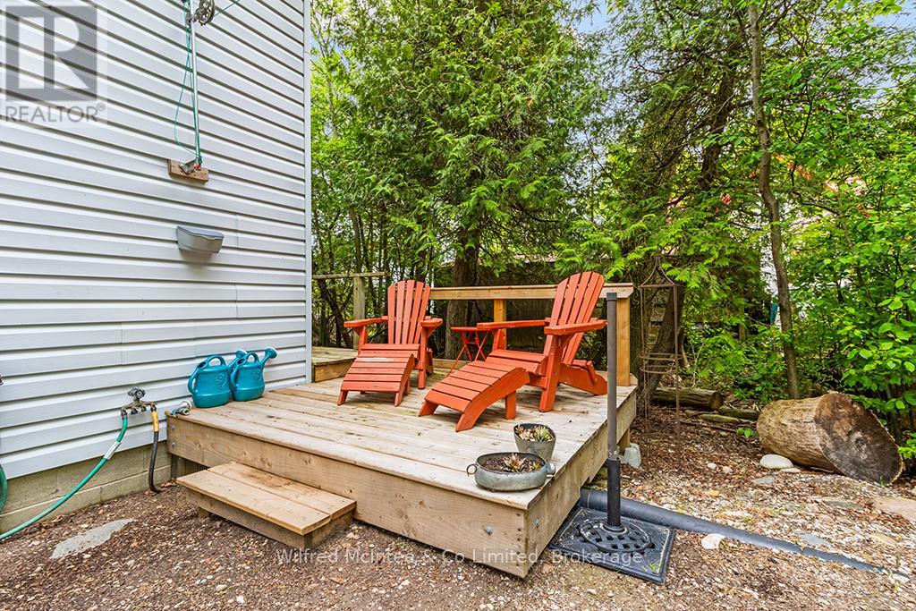 341 Bruce Road 13, Native Leased Lands, Ontario  N0H 2L0 - Photo 11 - X12078649