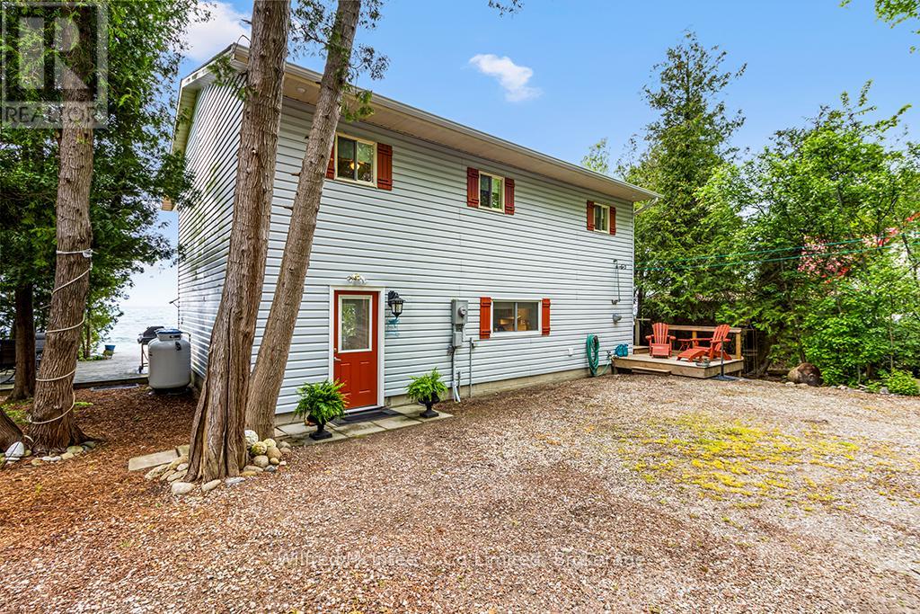 341 Bruce Road 13, Native Leased Lands, Ontario  N0H 2L0 - Photo 12 - X12078649