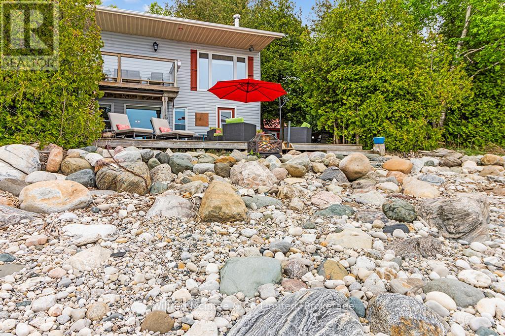 341 Bruce Road 13, Native Leased Lands, Ontario  N0H 2L0 - Photo 21 - X12078649