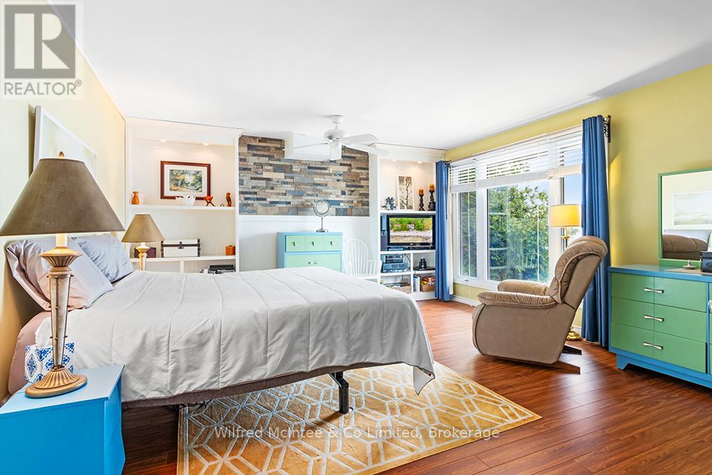 341 Bruce Road 13, Native Leased Lands, Ontario  N0H 2L0 - Photo 39 - X12078649