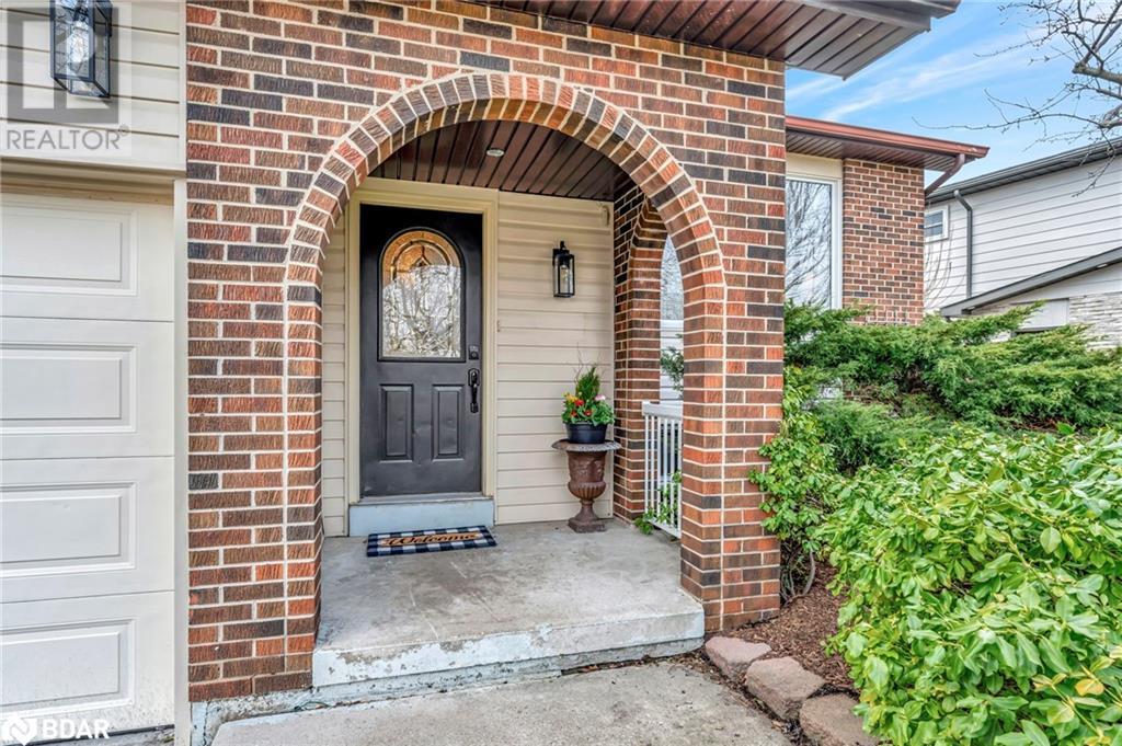 Property at 780 WOODWARD Avenue image 4