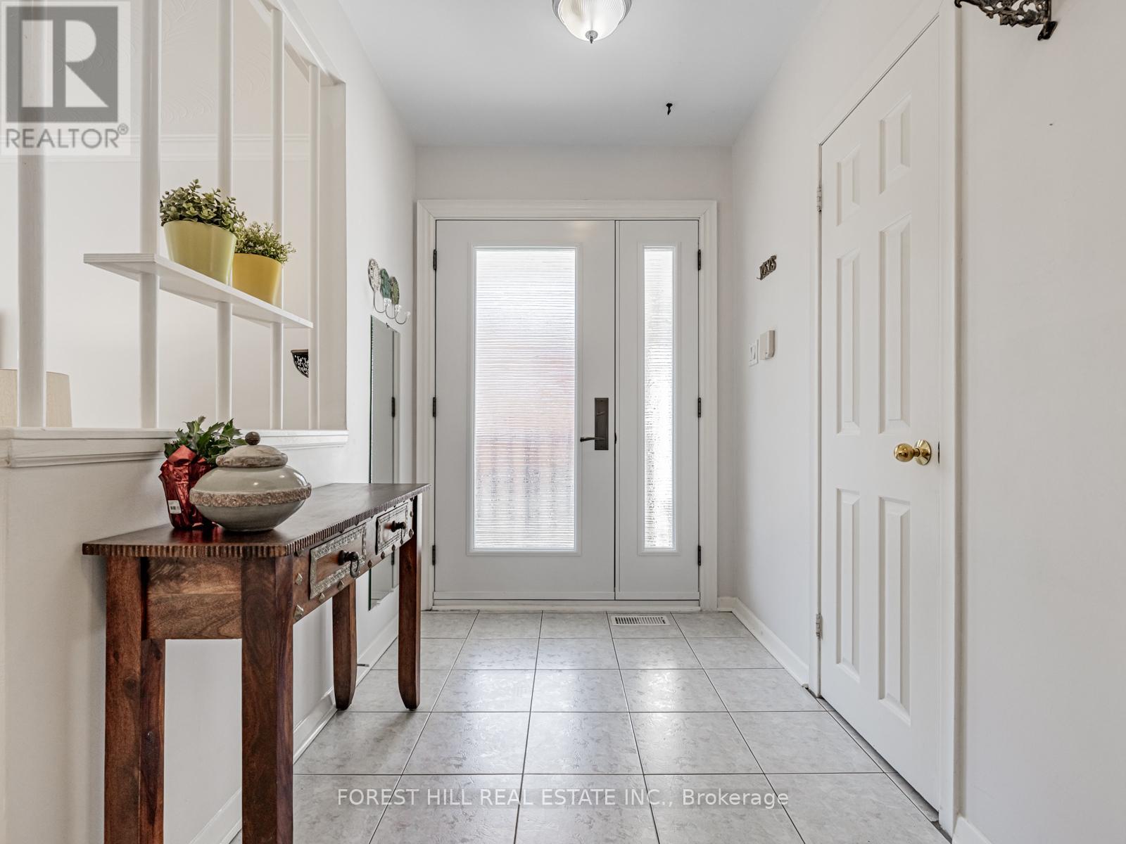 Property at 6 ARROWSTOOK ROAD image 1