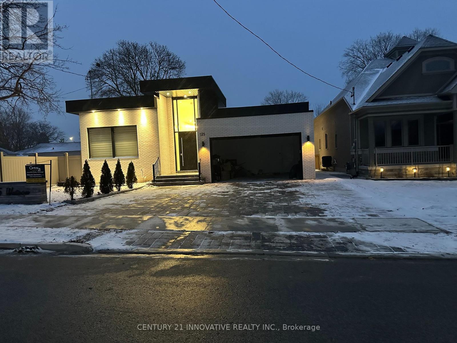 Property at 125 WATSON STREET E image 1