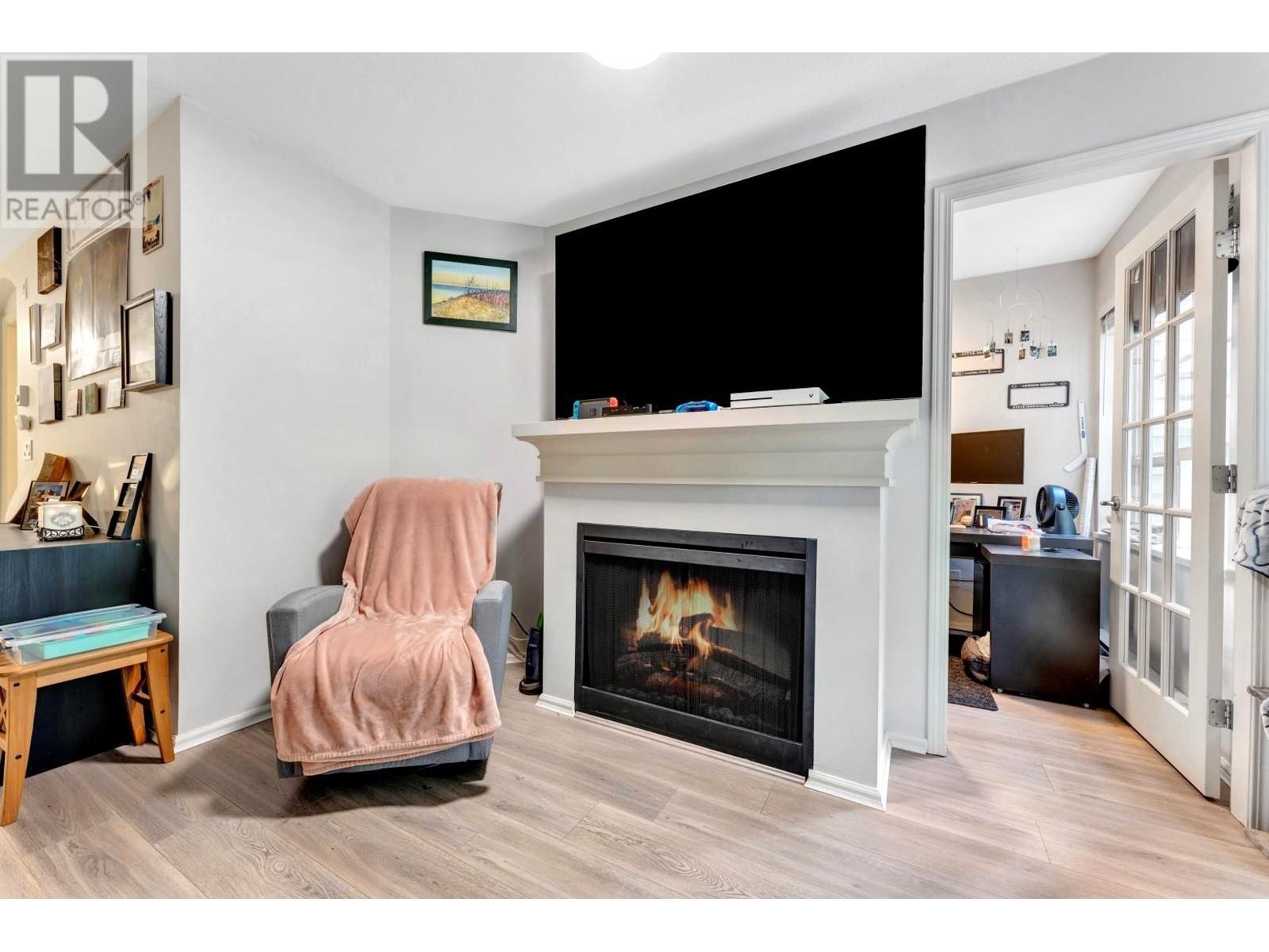 213 3388 Morrey Court, Burnaby, British Columbia  V3J 7Y5 - Photo 11 - R2989519