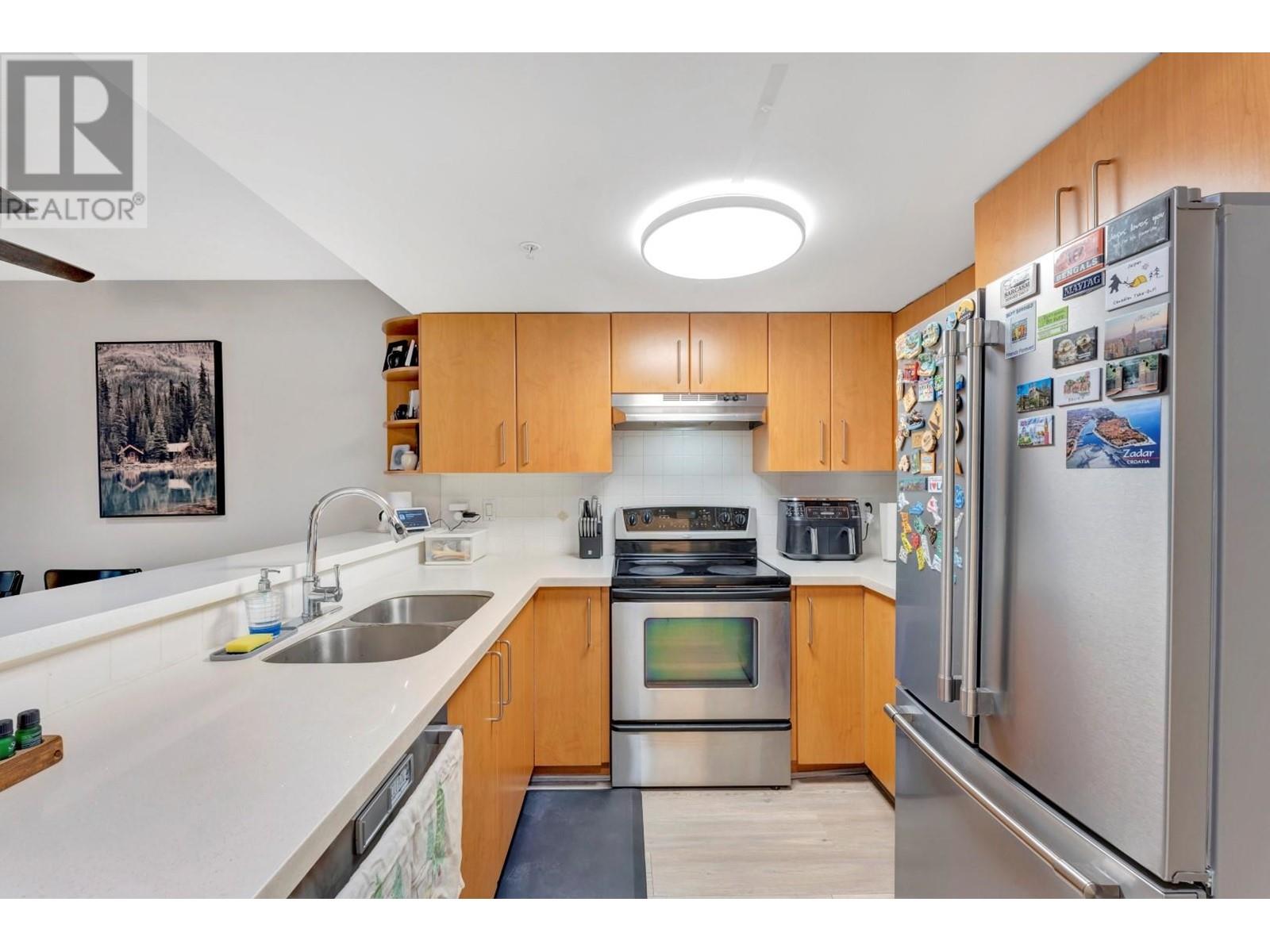 213 3388 Morrey Court, Burnaby, British Columbia  V3J 7Y5 - Photo 2 - R2989519