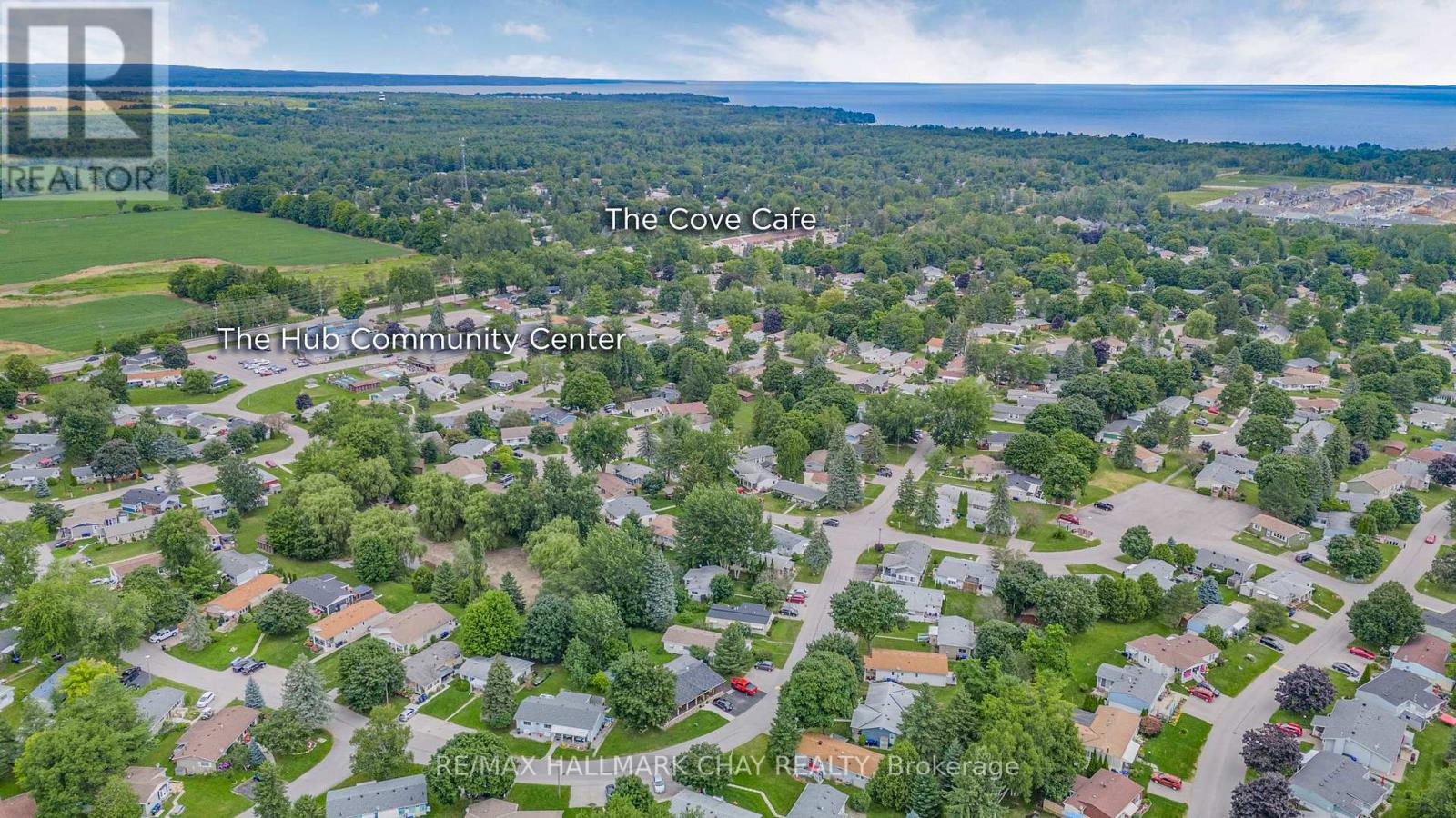 16 Comforts Cove, Innisfil, Ontario  L9S 1S3 - Photo 20 - N12078617