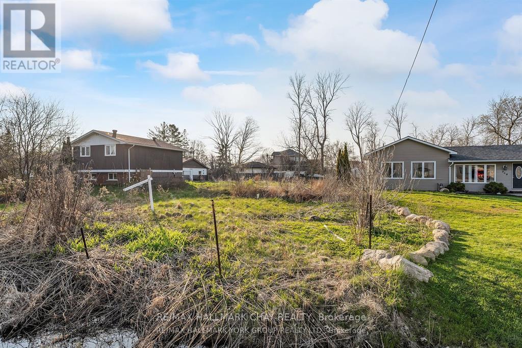 970 Metro Road N, Georgina, Ontario  L4P 3E9 - Photo 7 - N12078672