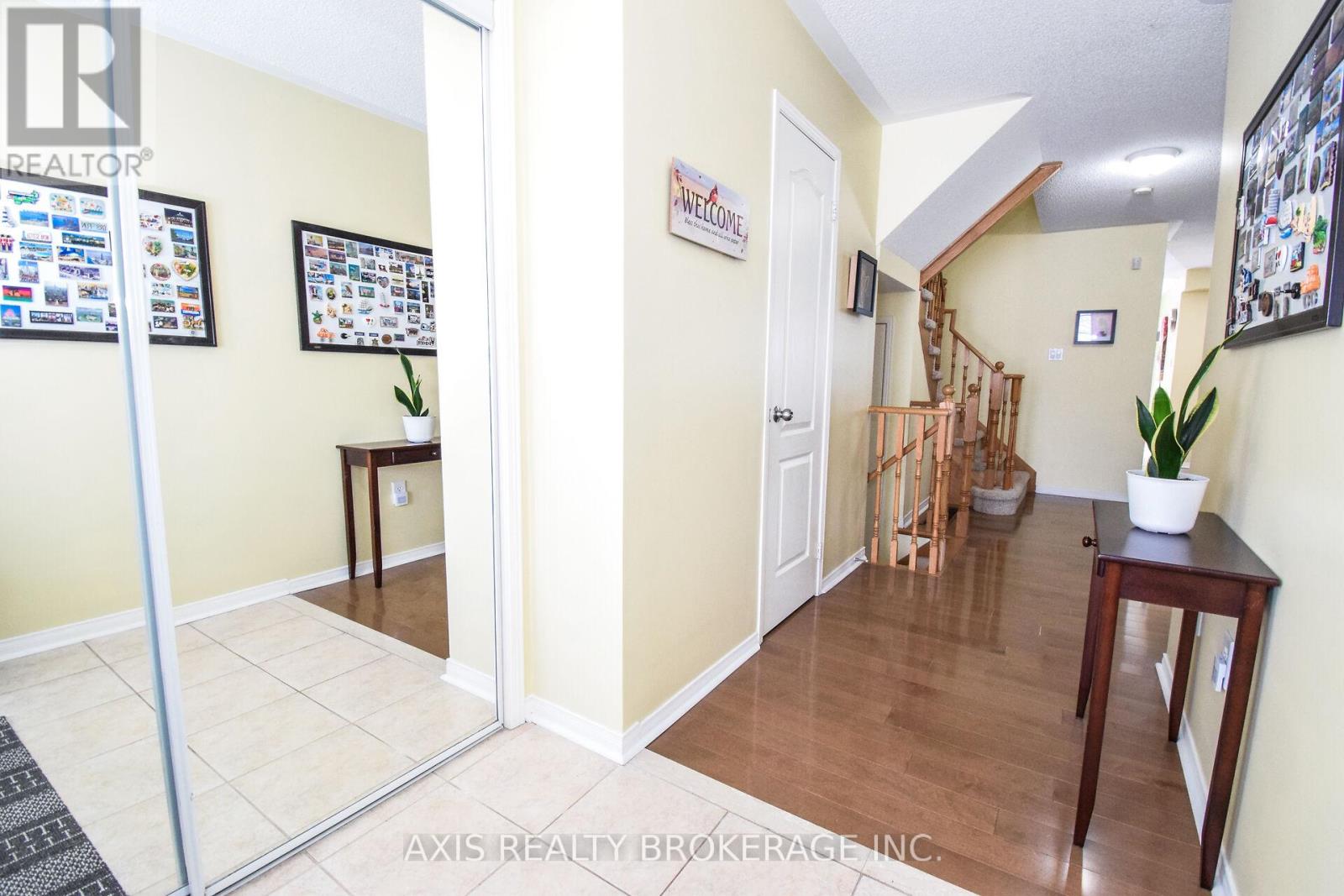 Property at 108 SNOWBERRY CRESCENT image 5
