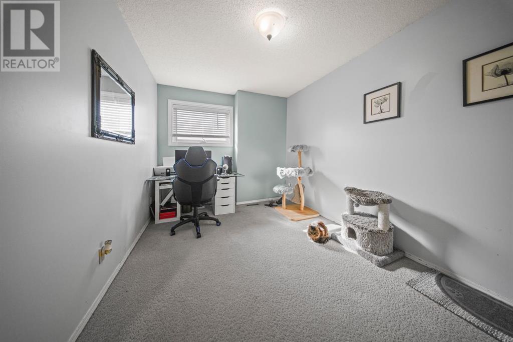 64 Roland Street, Red Deer, Alberta  T4P 3K9 - Photo 23 - A2210868