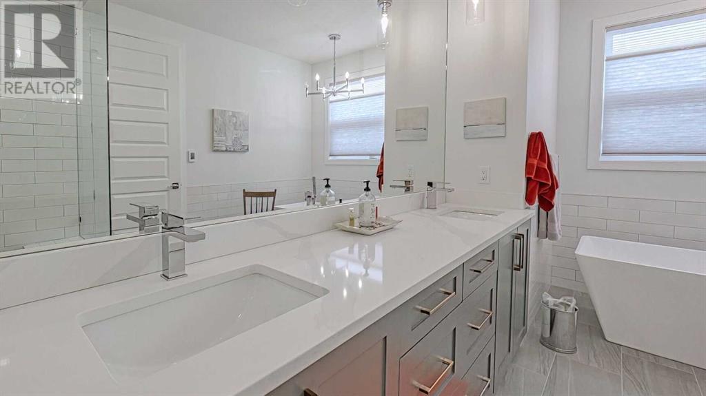 4506 21 Avenue Nw, Calgary, Alberta  T3B 0W4 - Photo 35 - A2206492
