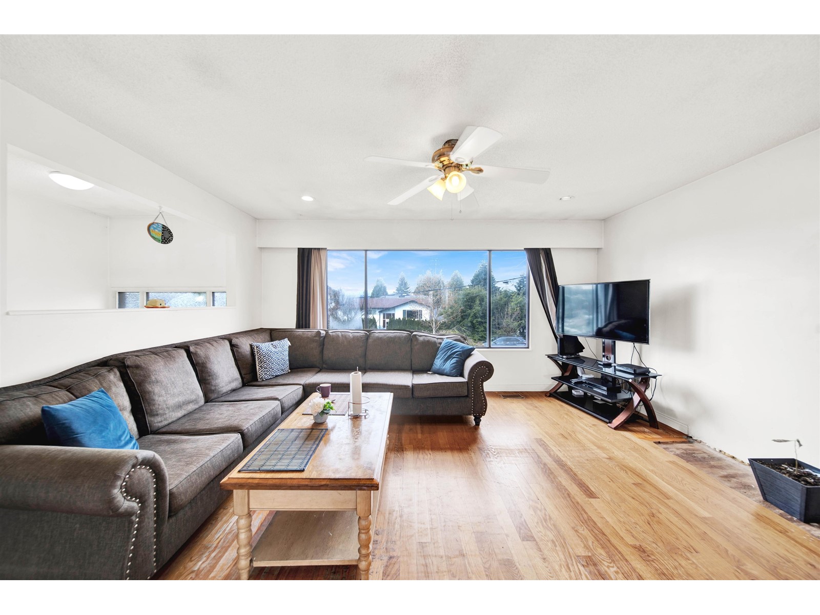 12234 99a Avenue, Surrey, British Columbia  V3V 2R2 - Photo 5 - R2989288
