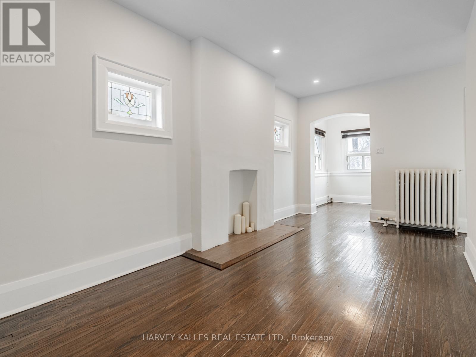 29 Snowdon Avenue, Toronto, Ontario  M4N 2A7 - Photo 7 - C12077977