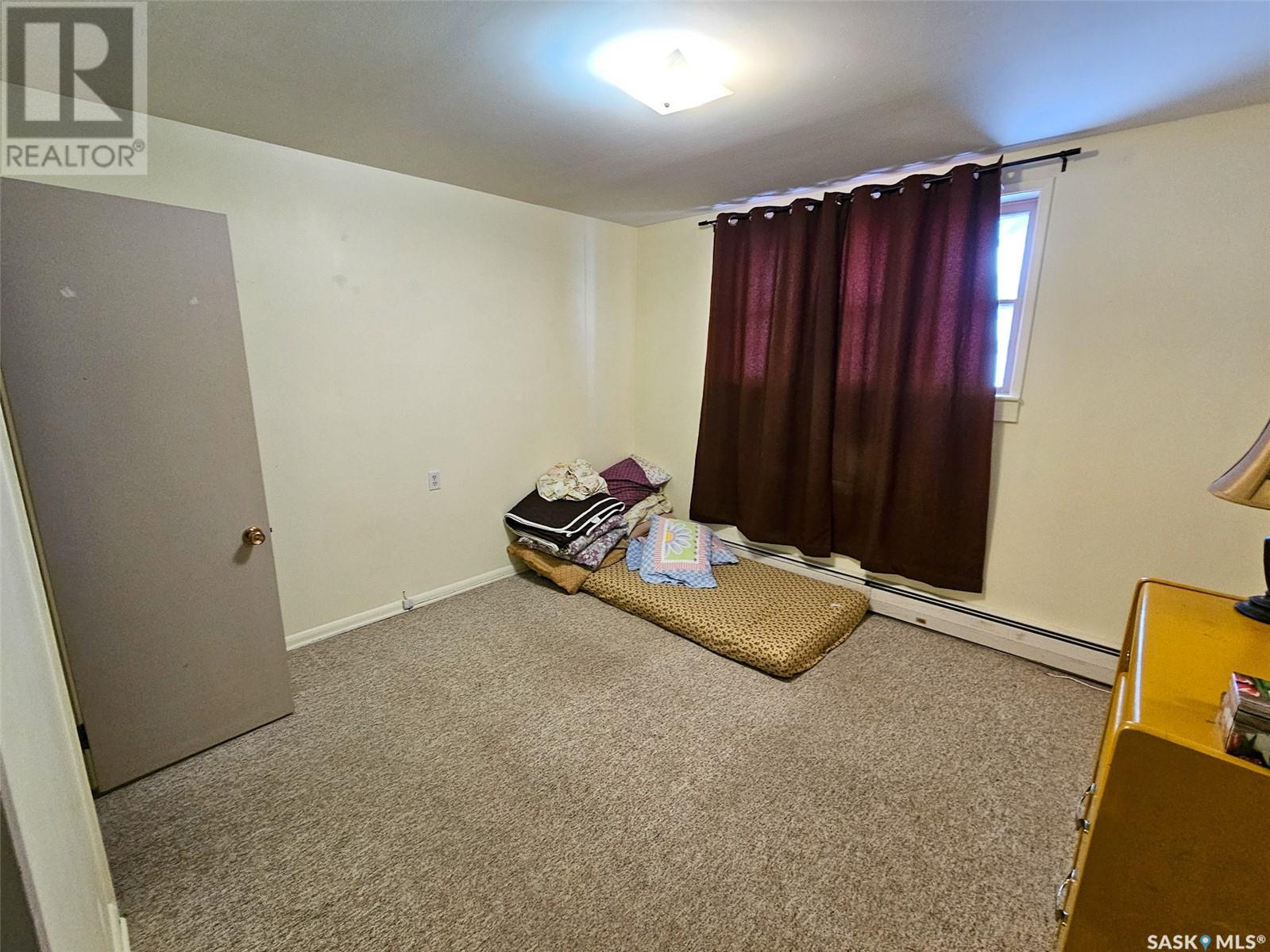 3 4th Avenue Se, Swift Current, Saskatchewan  S9H 3L1 - Photo 8 - SK995821