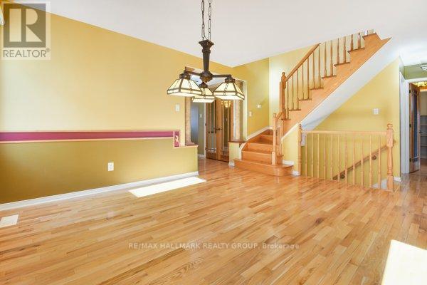 Property at 38 MELVILLE ROAD E image 4