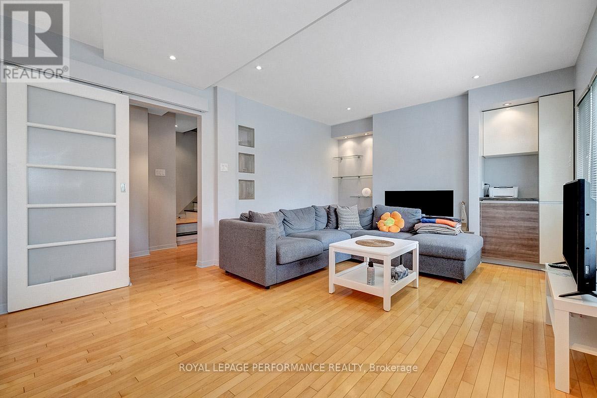 Property at 529 ECHO DRIVE image 3