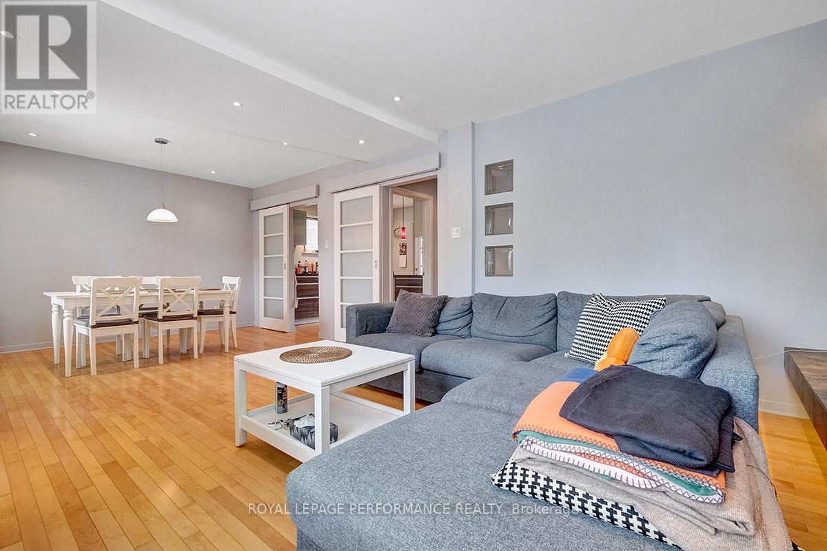 Property at 529 ECHO DRIVE image 4