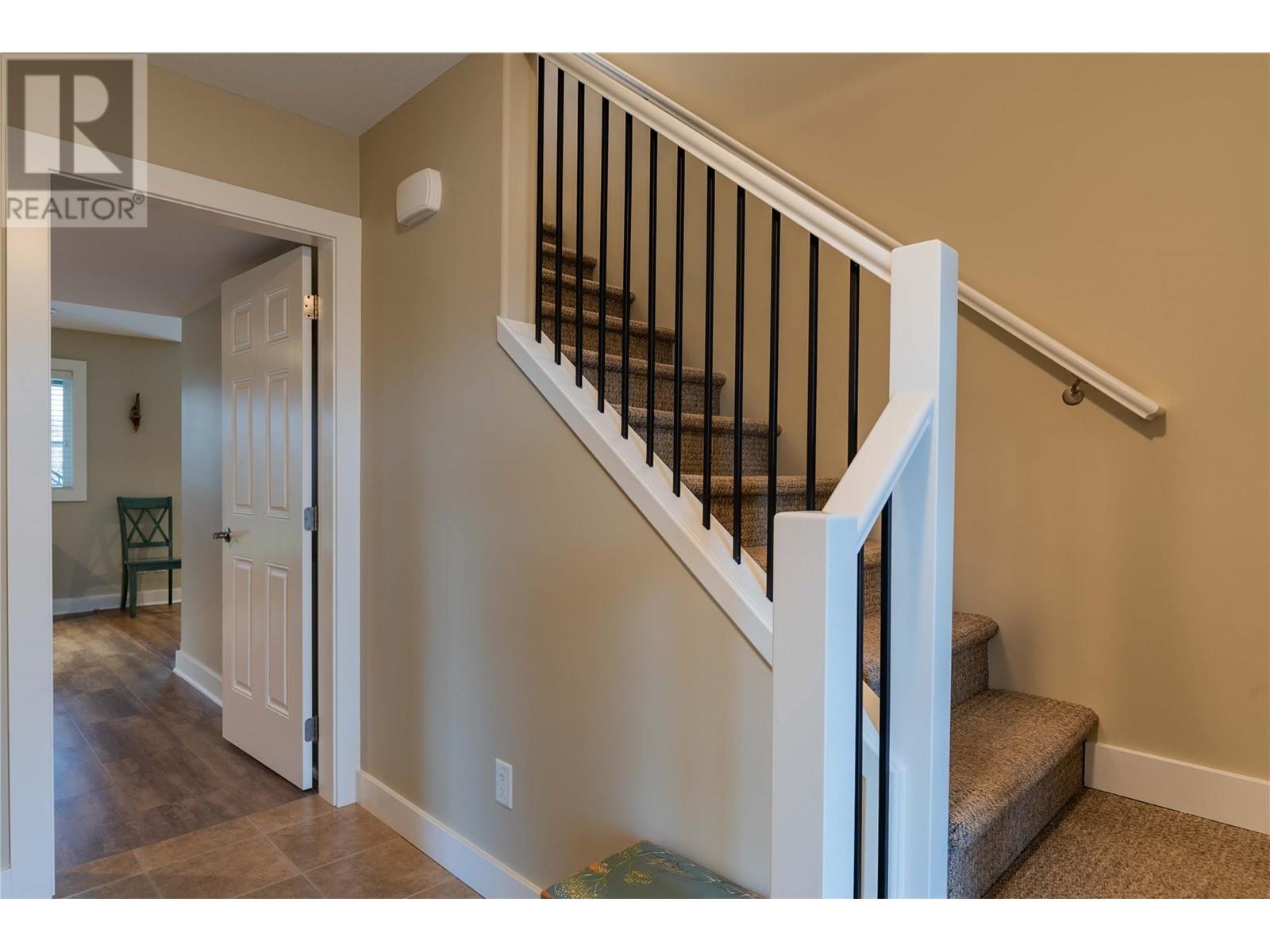 1509 Rosewood Lane, Castlegar, British Columbia  V1N 4X7 - Photo 27 - 10343062