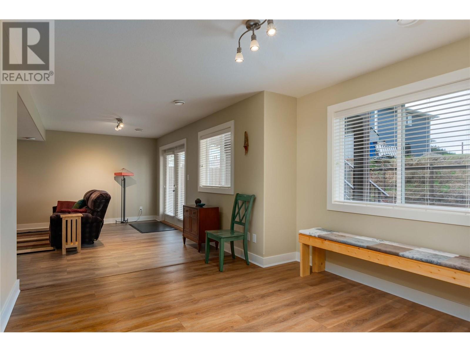 1509 Rosewood Lane, Castlegar, British Columbia  V1N 4X7 - Photo 33 - 10343062