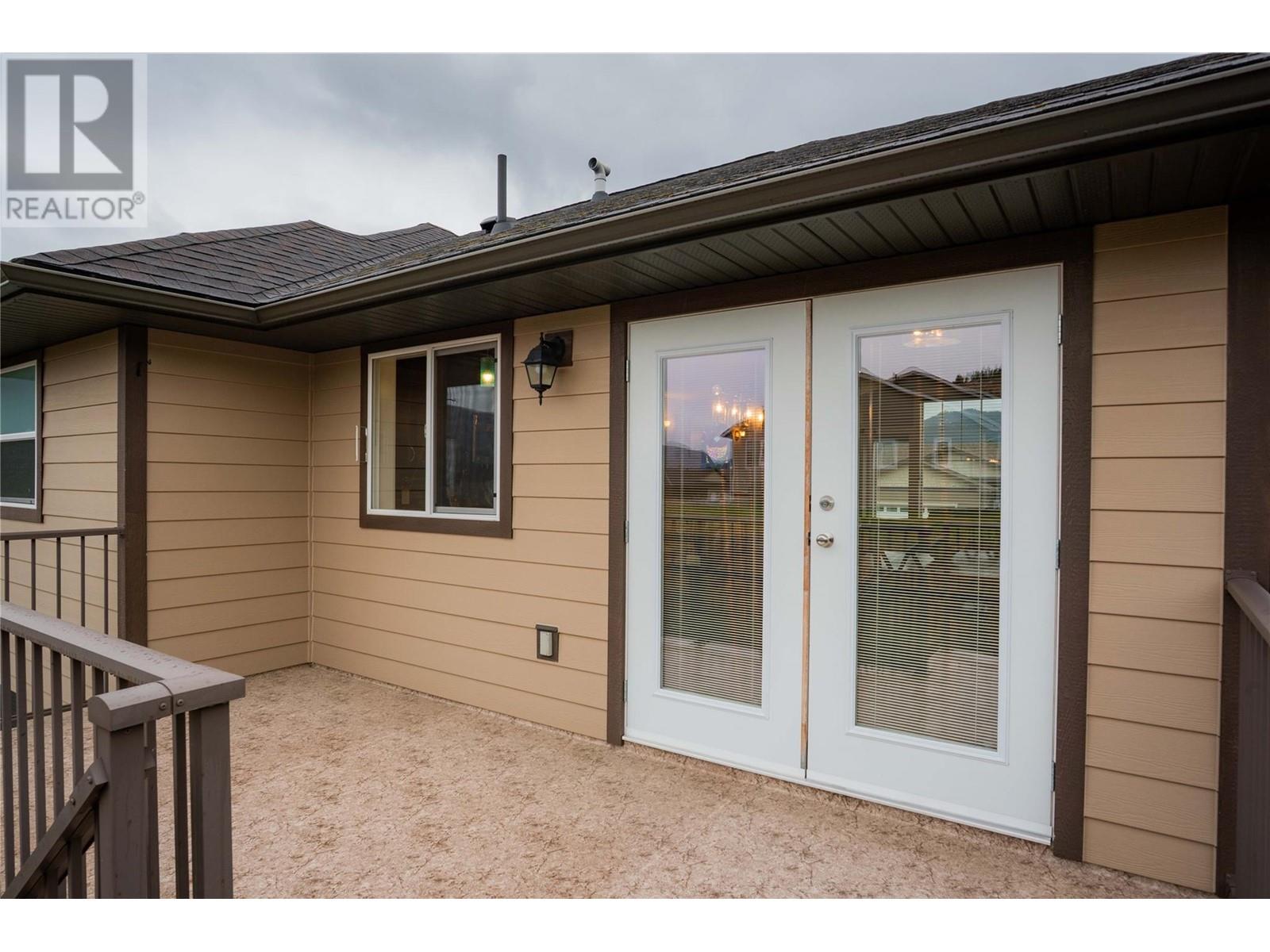 1509 Rosewood Lane, Castlegar, British Columbia  V1N 4X7 - Photo 52 - 10343062