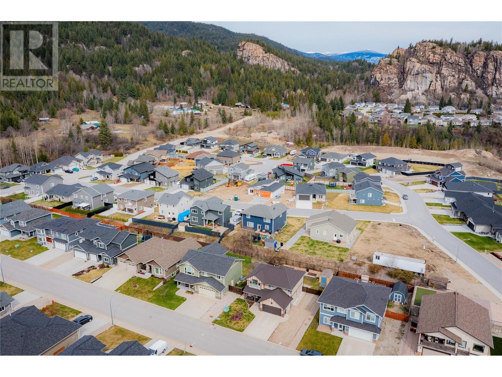 1509 Rosewood Lane, Castlegar, British Columbia  V1N 4X7 - Photo 80 - 10343062