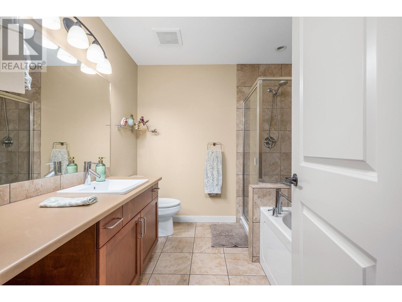 2142 Vasile Road Unit# 211, Kelowna, British Columbia  V1Y 6H5 - Photo 19 - 10342571
