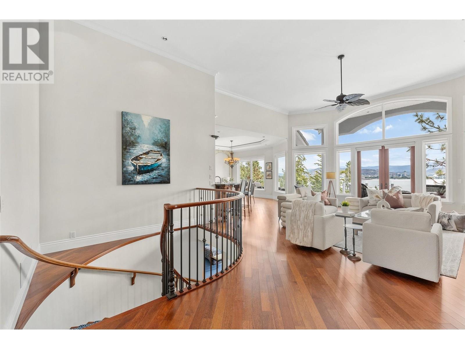 Property at 2543 Lucinde Road image 2