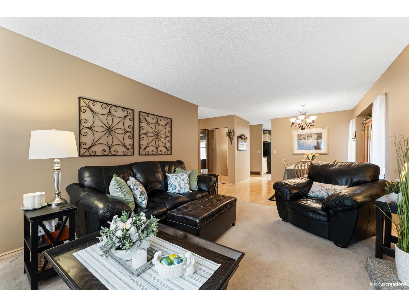 Property at 8062 138 STREET image 5