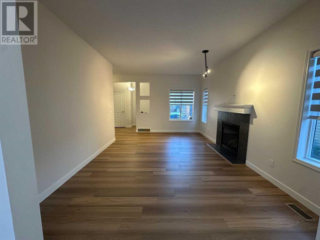 Property at 104 Brightoncrest Terrace SE image 3