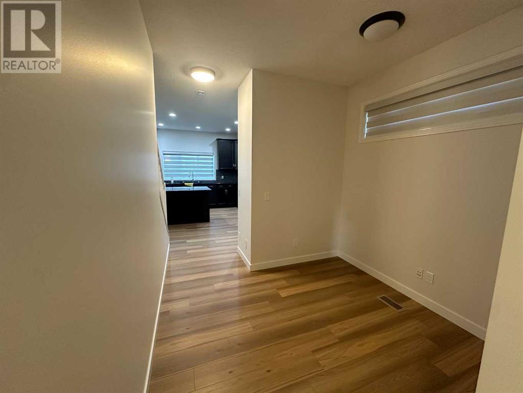 Property at 104 Brightoncrest Terrace SE image 5